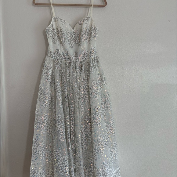 NWT ELLIAT Size S Harrow in Multi Color Sequin Floral Stitch Midi Dress - Picture 2 of 12